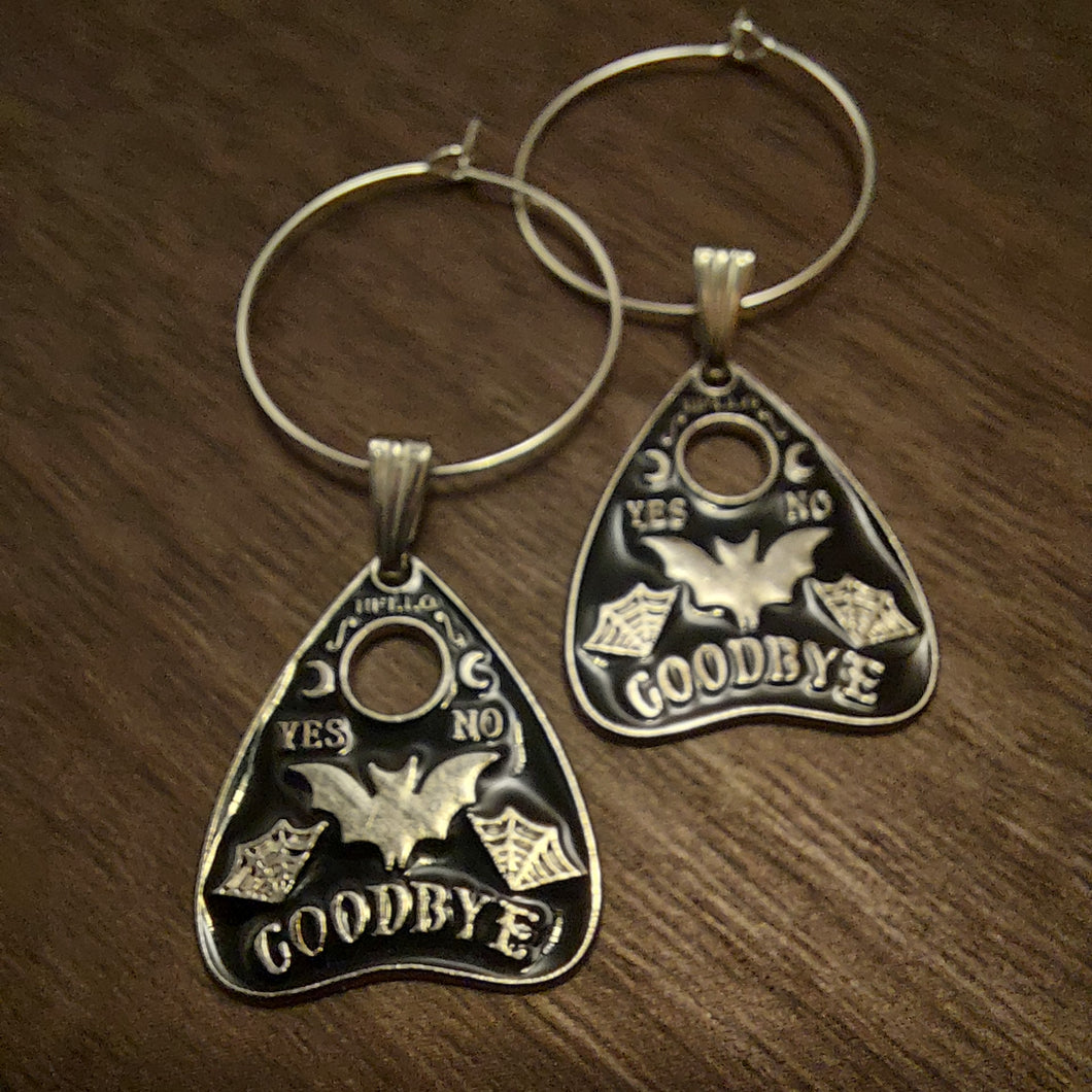 Planchette Hoops