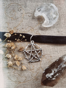 Pentagram Choker